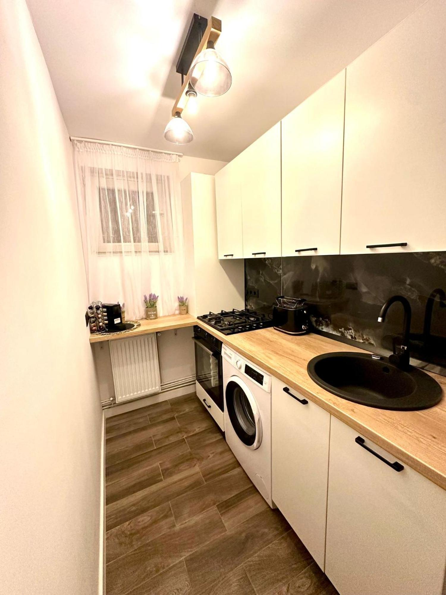 Evelyn Apartment Бистрица Экстерьер фото