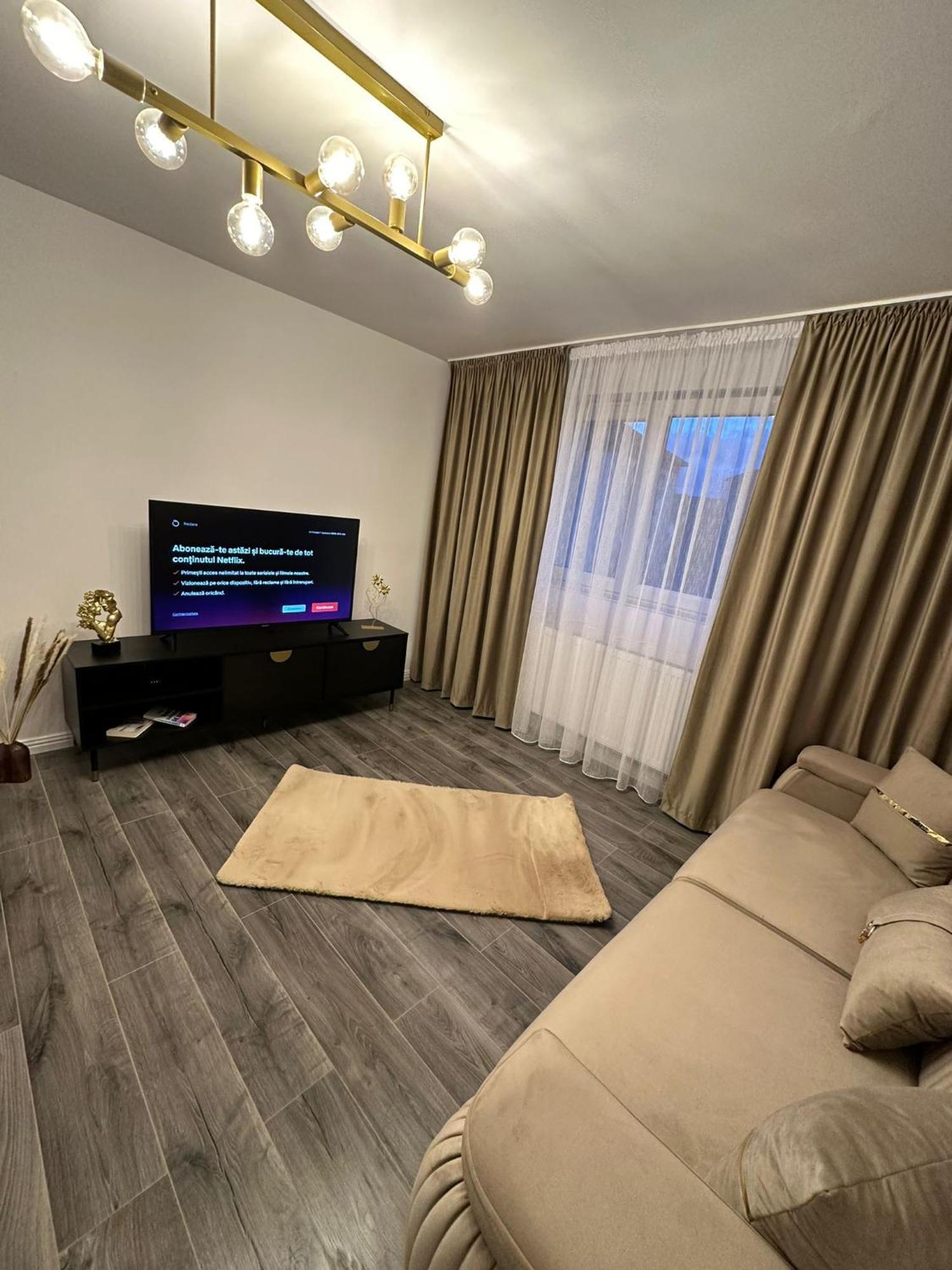 Evelyn Apartment Бистрица Экстерьер фото